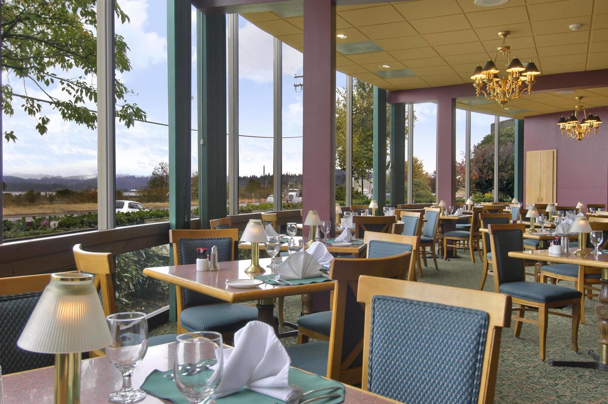 Red Lion Hotel Coos Bay Restaurante foto