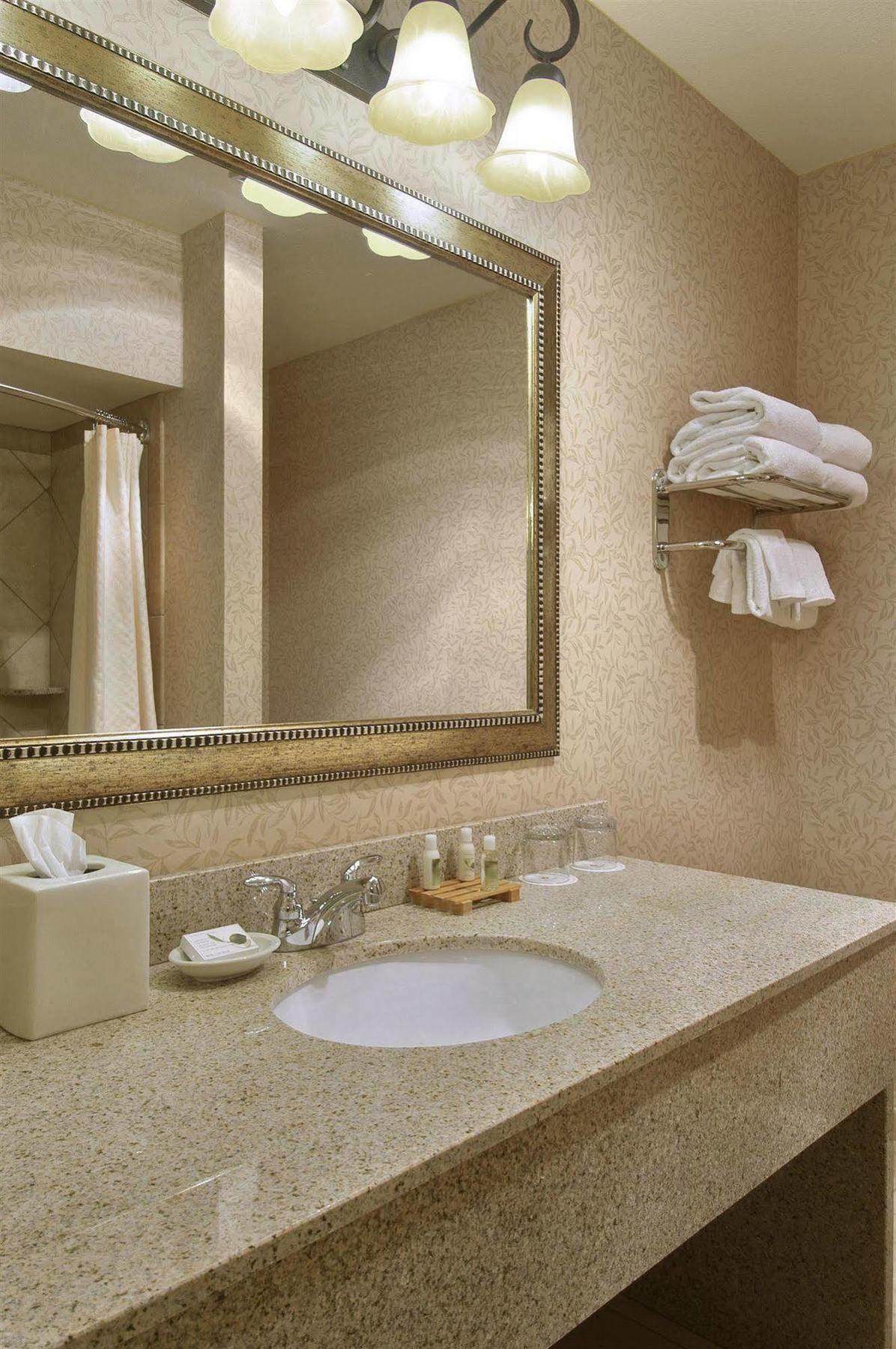 Red Lion Hotel Coos Bay Habitación foto